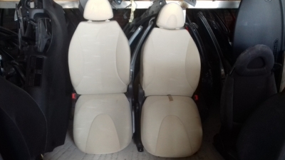 Καθίσματα Nissan Micra K12
